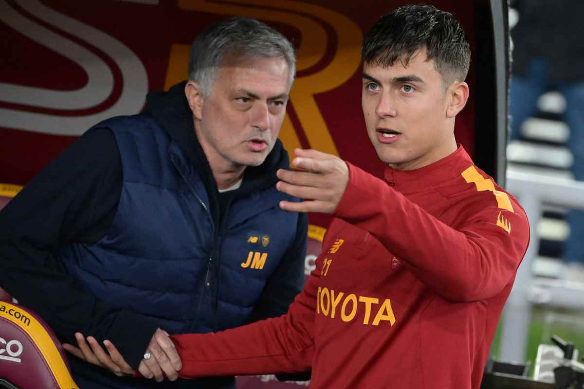 Siviglia Roma Mourinho Dybala calciomercato