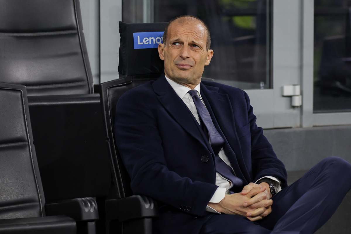 Massimiliano Allegri esonerato in diretta