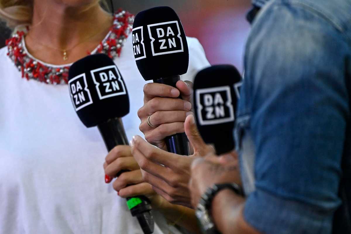 DAZN dimezza il costo dell'abbonamento Standard