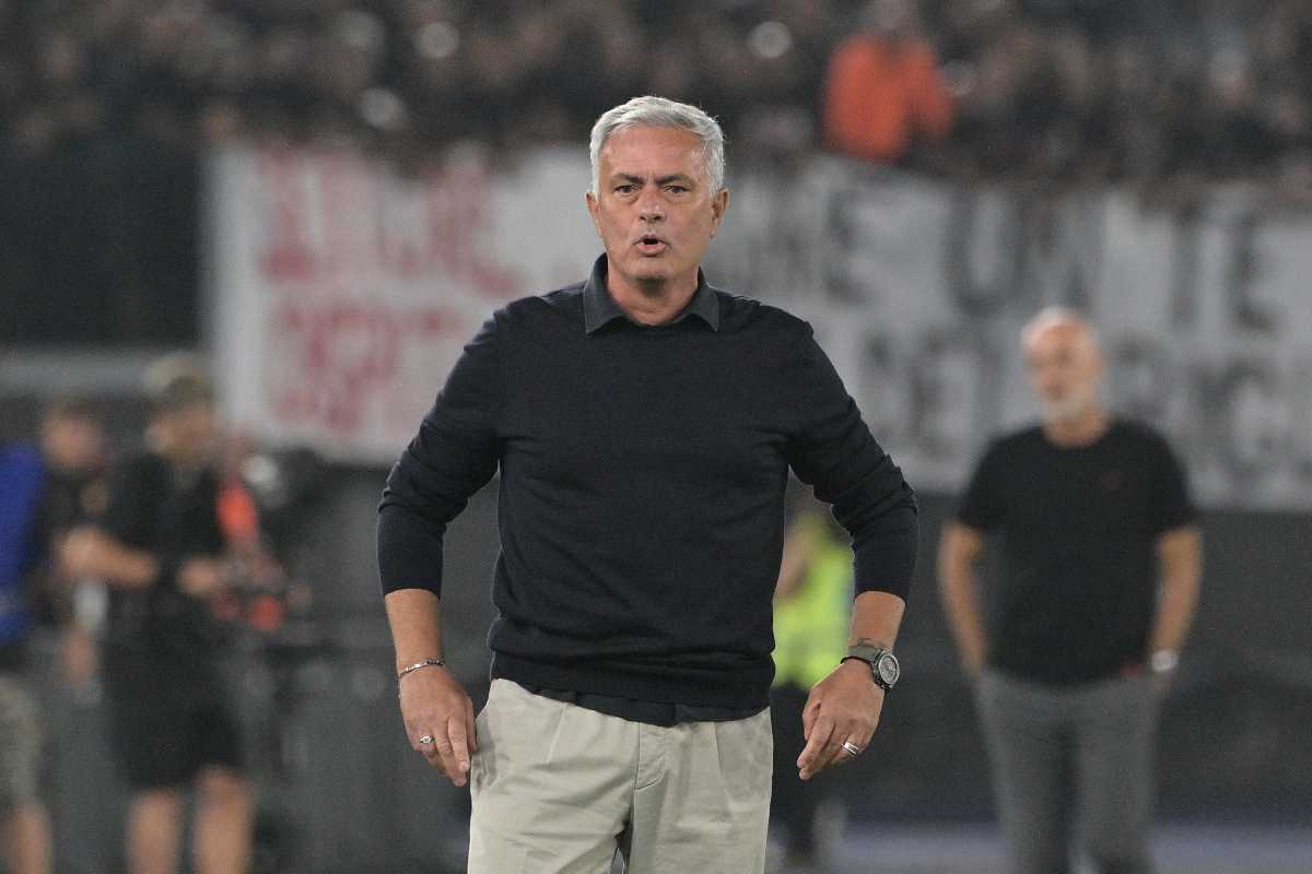 esonero mourinho roma