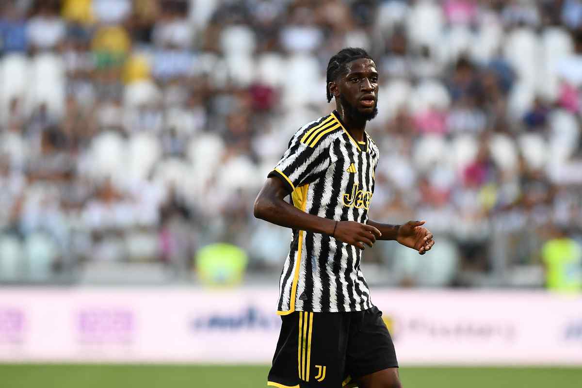 Juventus Iling-Junior