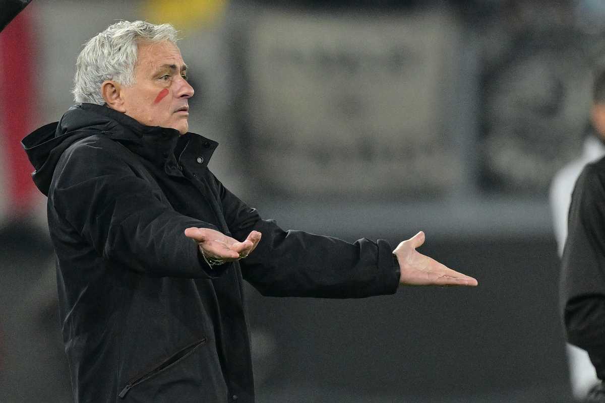 Roma Mourinho contro Smalling