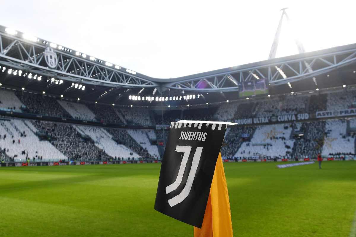 Si ritira dal calcio giocato, la Juve saluta la stella