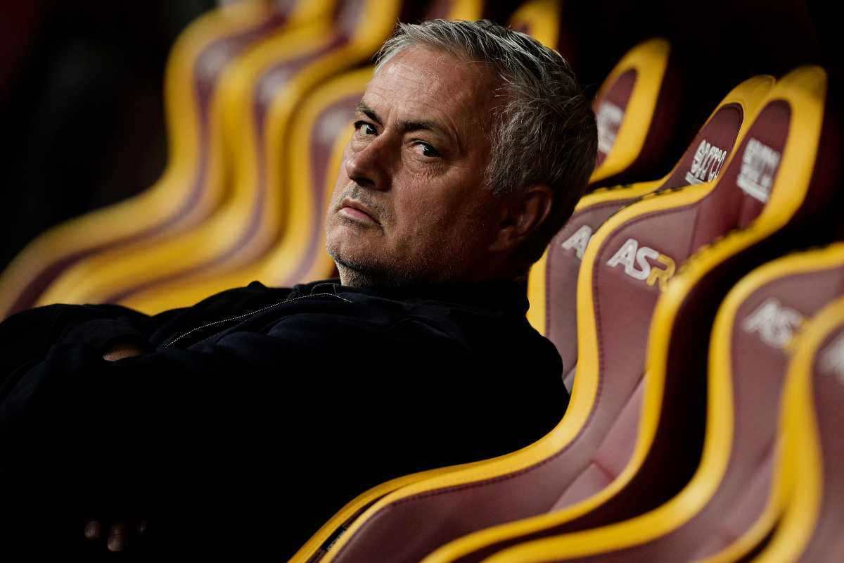 Calciomercato, il Milan aiuta Mourinho